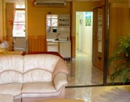 Apartment 8 photo 14
